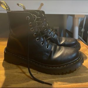 Dr.Martens Luna Combat Boot